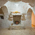 Trullo Nonno Vittorio Villa
